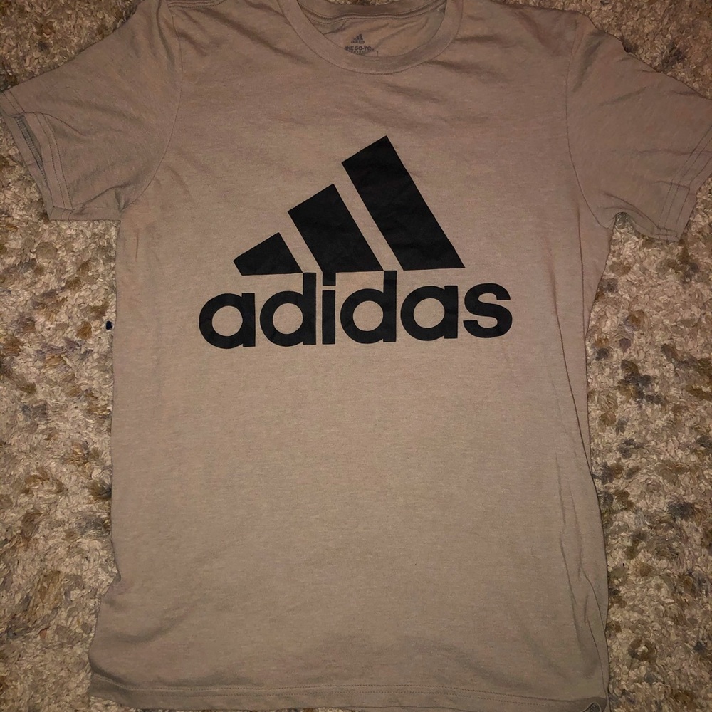 Adidas T-shirt